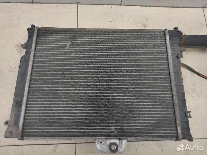 Радиатор основной Saab 9000 хейтчбек 2.3 бенз