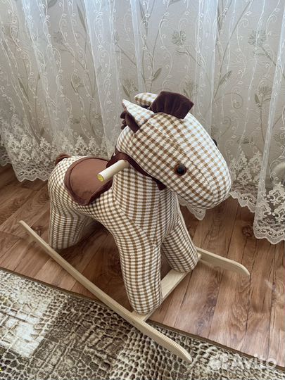 Лошадка качалка