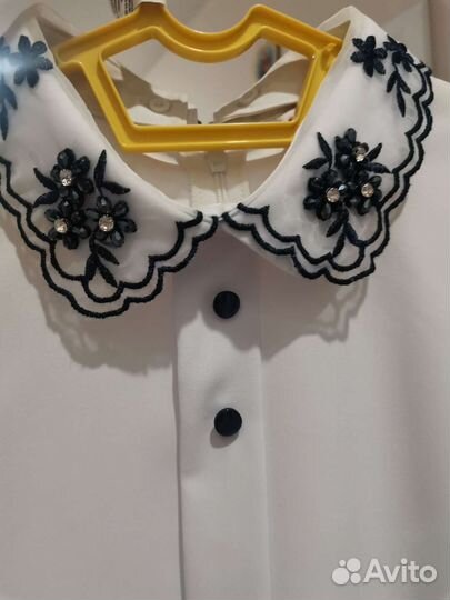 Блузка белая на 10-12 лет