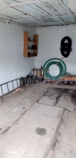 Гараж, > 30 м²