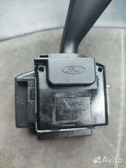 Рычаг поворотника