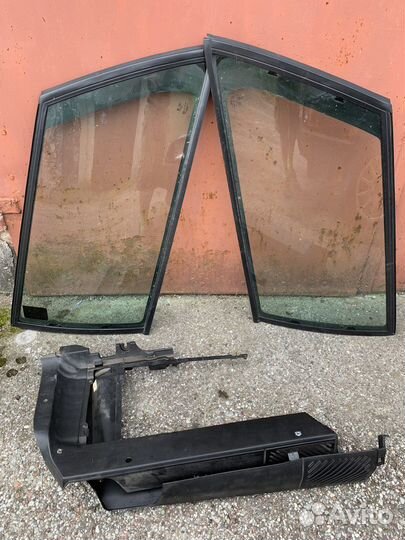 Стекла боковые пассат универсал