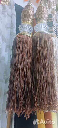 Кисть, декор для штор