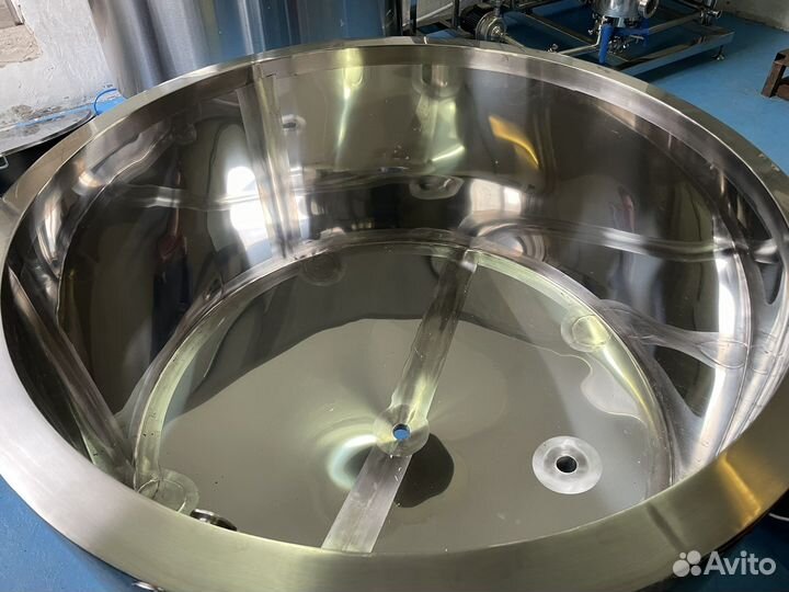 Пивоварня KID250, общий обьем 390 литров