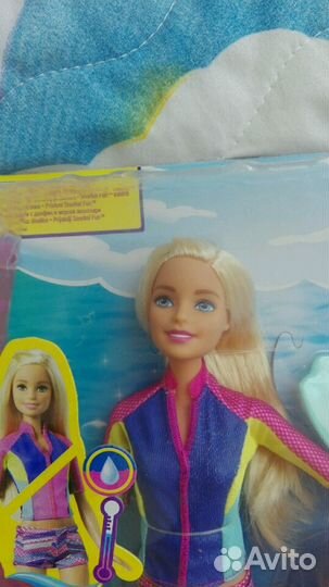 Барби с дельфином