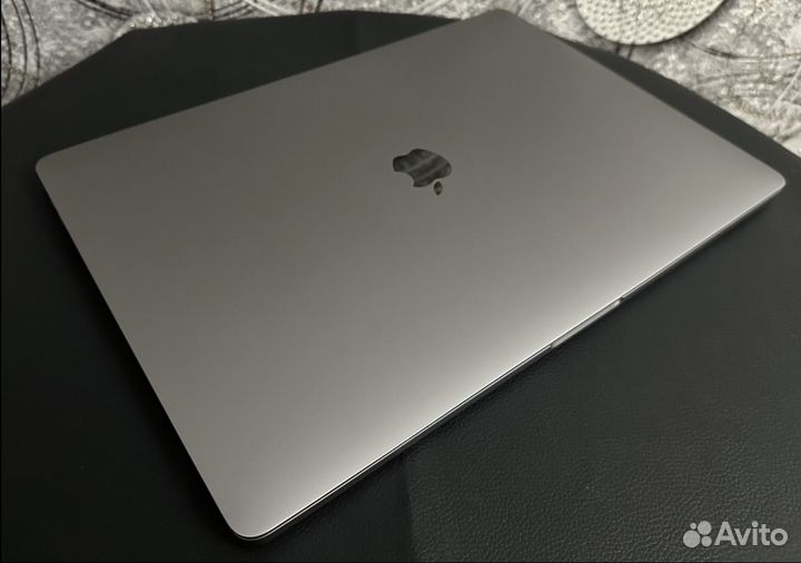 MacBook Pro 16 i9 32GB 1TB 8GB Видеокарта