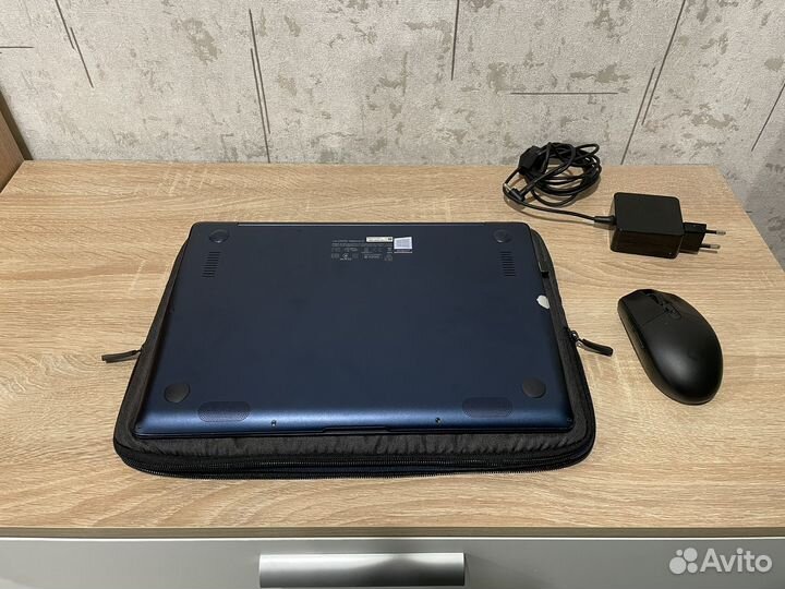 Ноутбук Asus Zenbook
