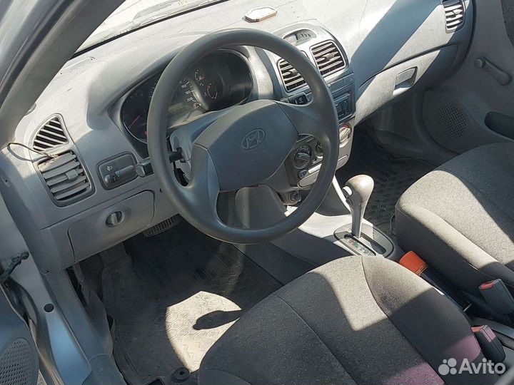 Hyundai Accent 1.5 AT, 2005, 284 000 км