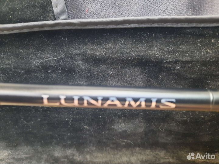 Shimano Lunamis S706l