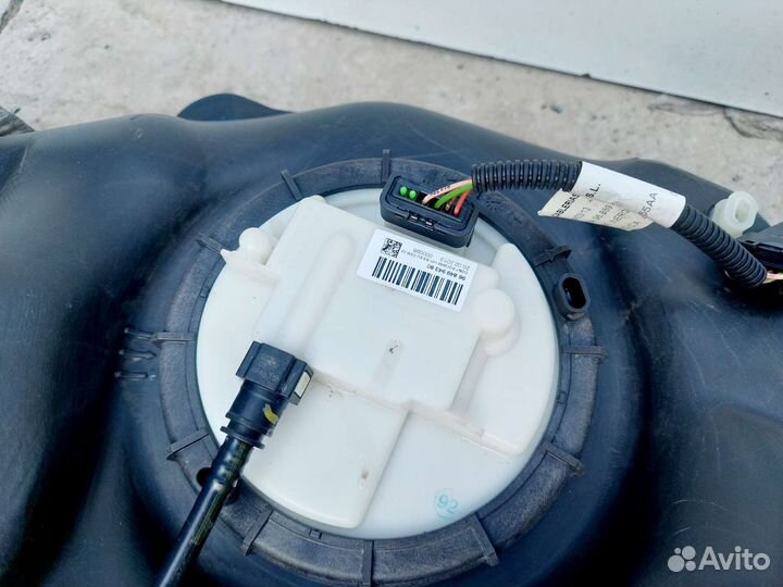 Бензобак Peugeot Partner