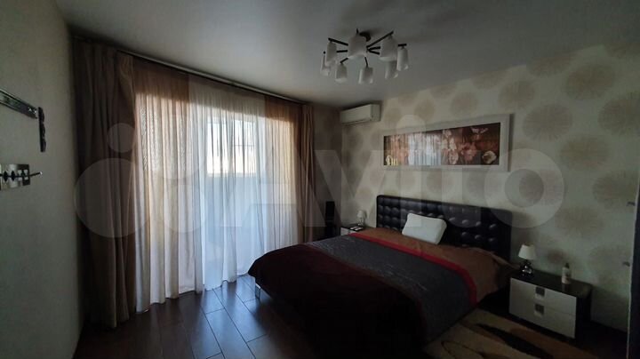 3-к. квартира, 100 м², 6/15 эт.