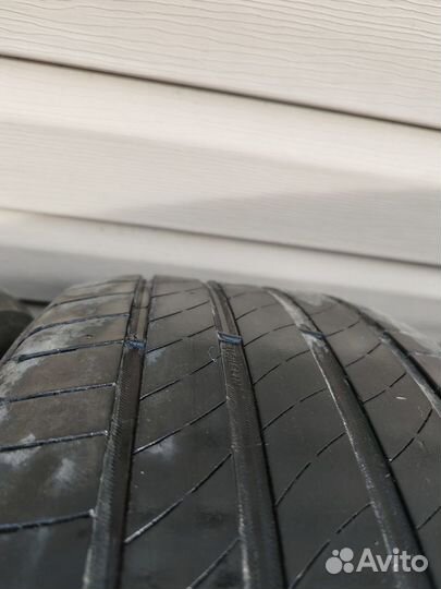 Michelin Primacy 4 215/60 R17