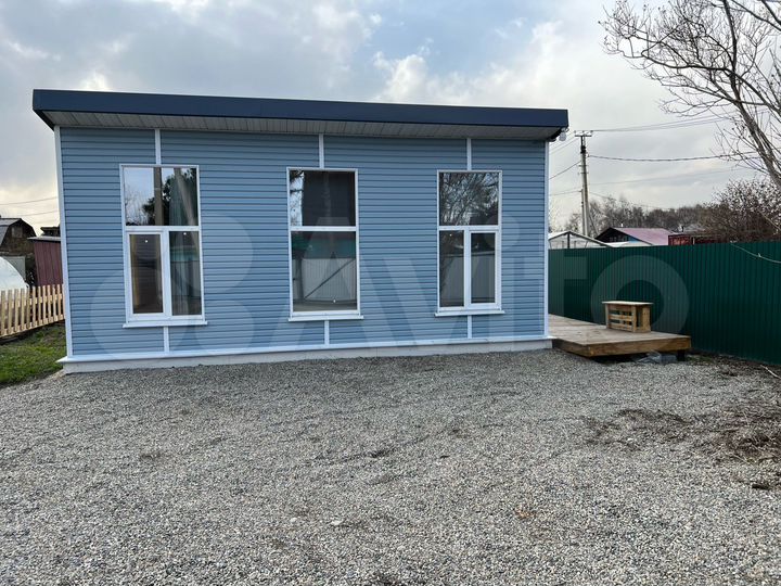 Дом 50 м² на участке 5 сот.