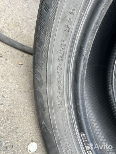 Dunlop Grandtrek ST30 225/65 R17