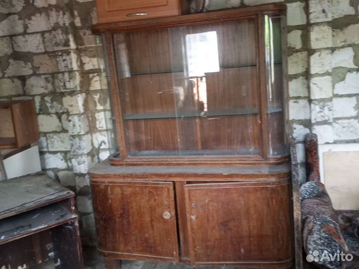 Старинный буфет. Самовывоз