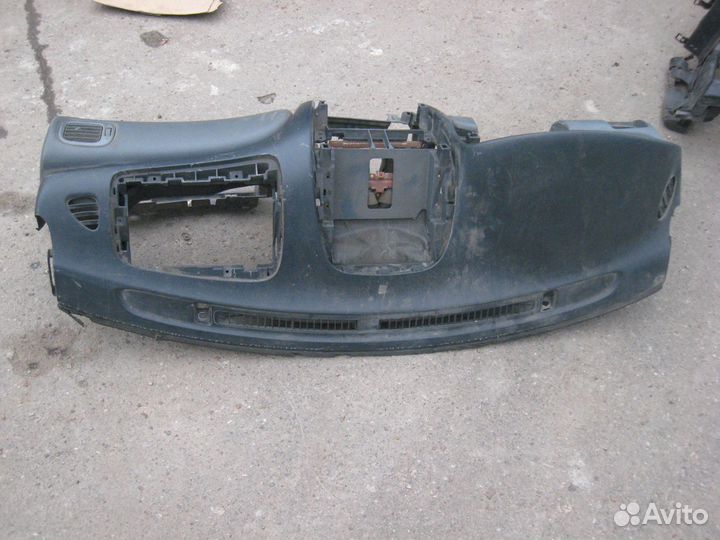 Каркас передней панели торпедо Nissan Almera B10