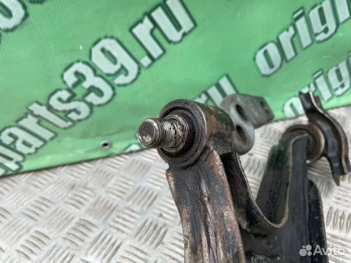 Рычаг передний правый Nissan Primera P11 SR20 2.0