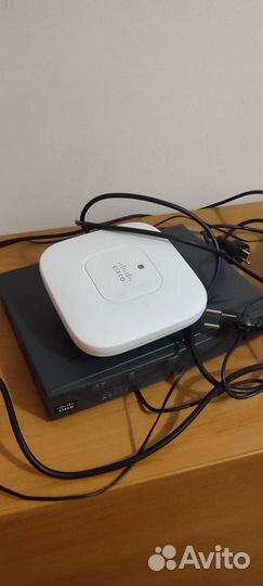 Сетевое оборудование, роутер