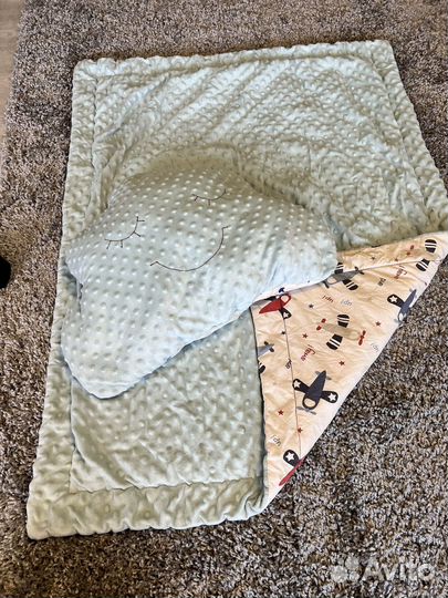 Детское одеяло в кроватку