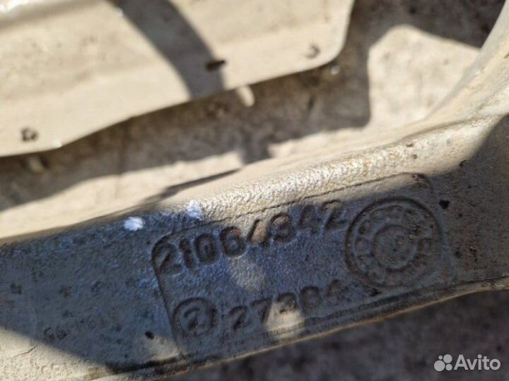 Кронштейн глушителя Volvo Fh13