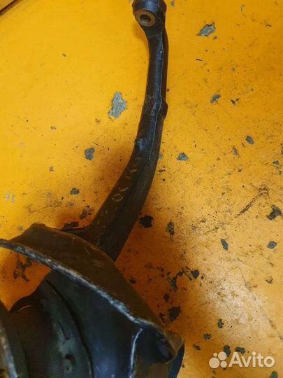 Кулак поворотный передний правый ступица GX100 Toy