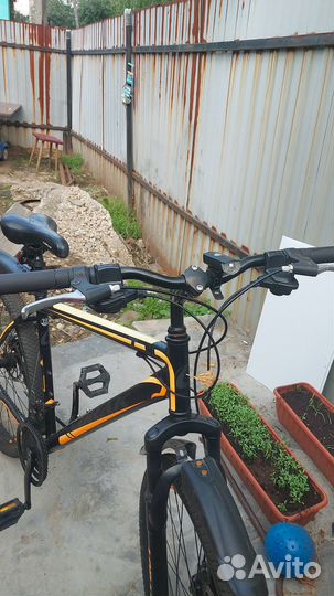Продаю велосипед месяц был в использовании
