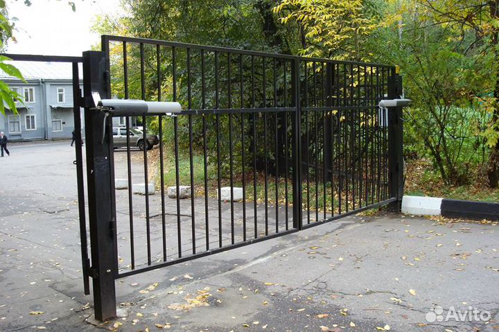 Монтаж автоматических ворот и шлагбаумов