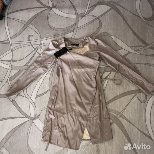Женские вещи 42 размер