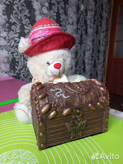 Шкатулка для украшений