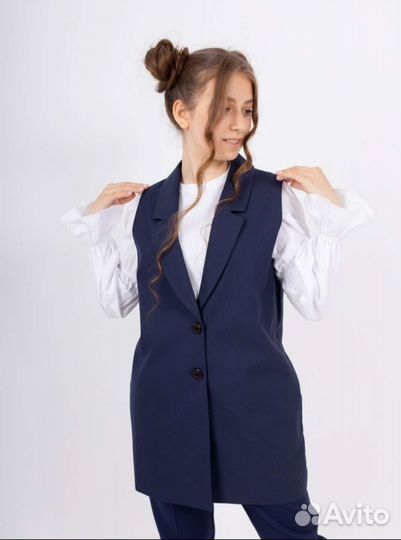 Жилетка для девочки школьный