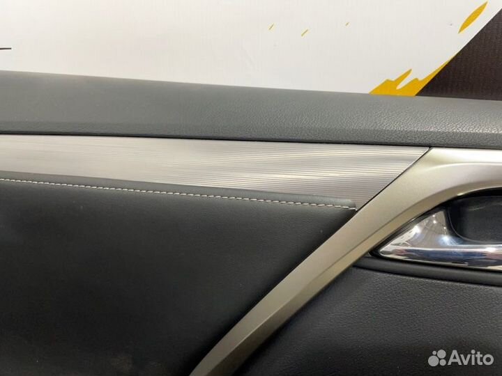 Комплект обшивок. карты дверные Lexus Rx F-Sport