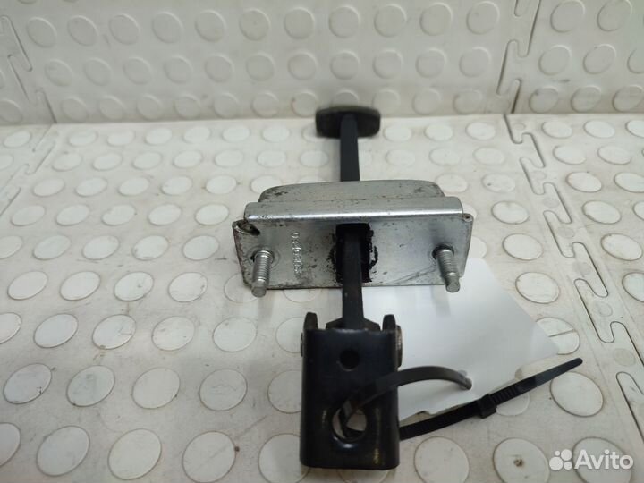 Ограничитель двери Ford Focus 2 CB4 2004-2011