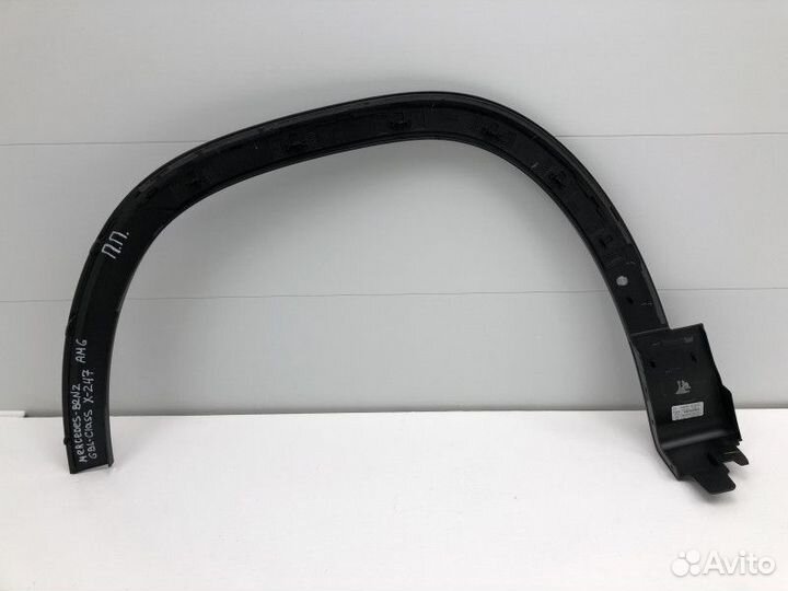 Накладка переднего крыла правого Mercedes-Benz GLB