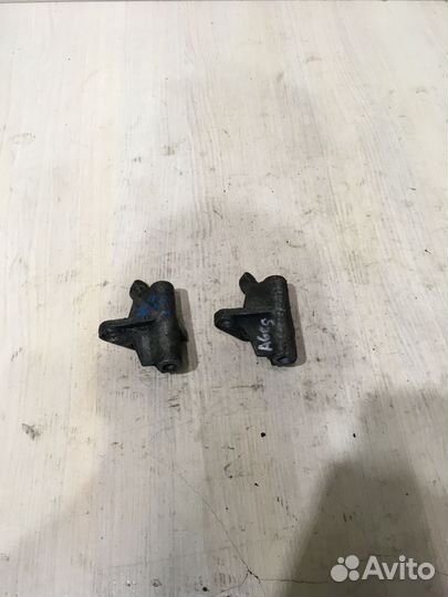 Кронштейн генератора Ауди А6 С5 2.4