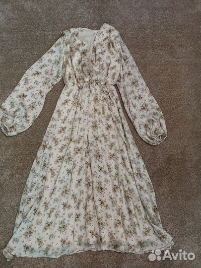 Вечернее платье миди с длинными рукавами 46