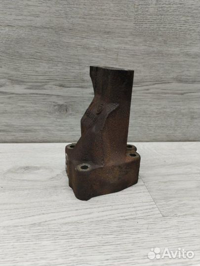 Кронштейн турбины Mercedes-Benz OM642