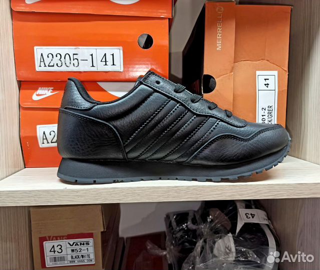 Кроссовки мужские Adidas classic