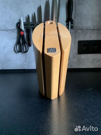 Подставка для ножей Zwilling