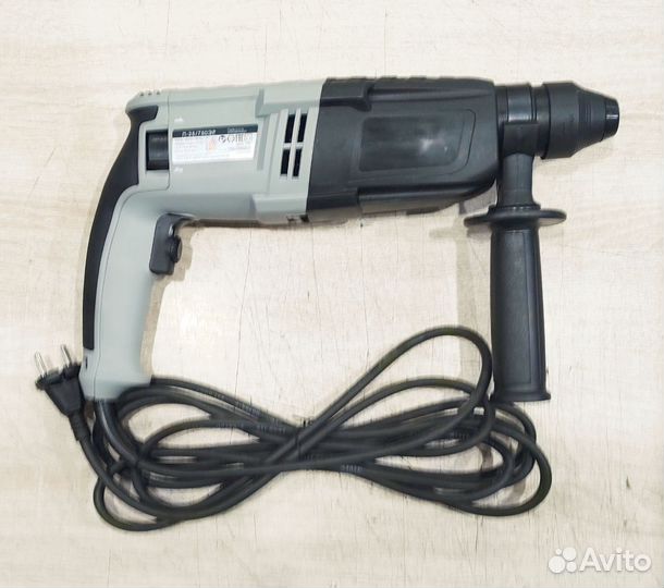 Перфоратор Интерскол П-25/750эр