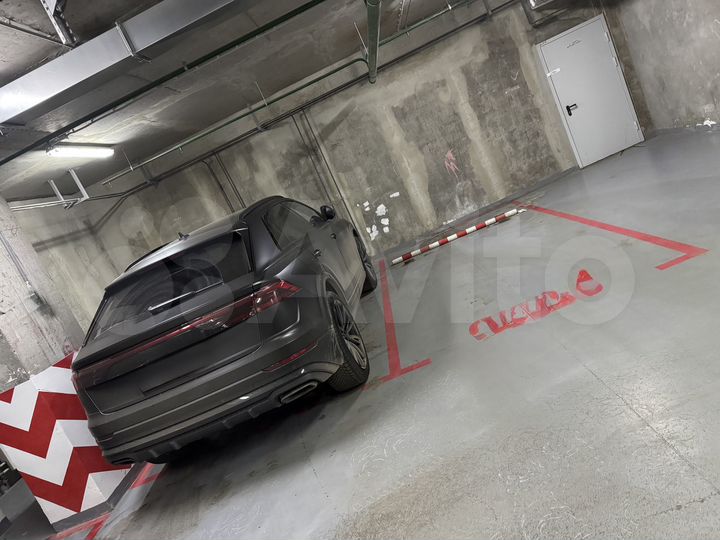 Машиноместо, 12 м²