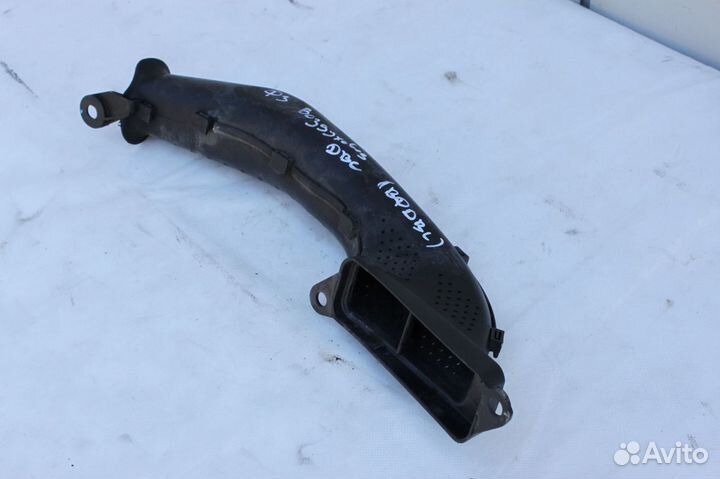 Воздухозаборник воздуховод Форд Фокус 3