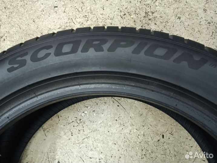 Pirelli Scorpion 255/45 R19 100V