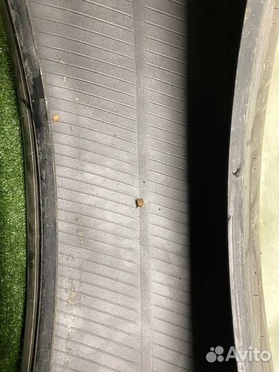 Bridgestone Blizzak Spike-02 275/55 R20