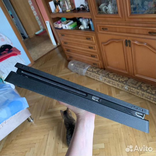 Sony PlayStation 4 1 tb