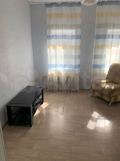 3-к. квартира, 44 м², 1/1 эт.