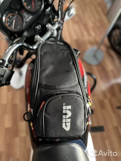 Сумка на бак Givi