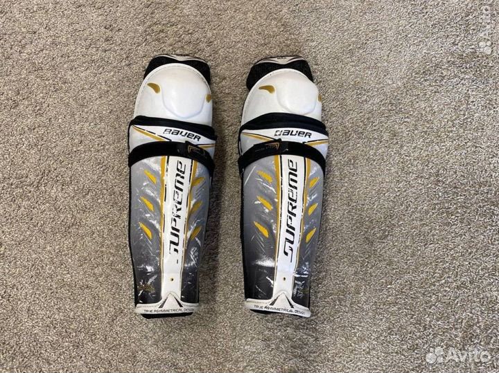 Щитки хоккейные Bauer Total One