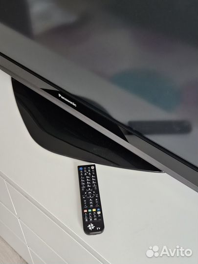 Телевизор плазменный Panasonic TH-R42PY70 42 дюйма