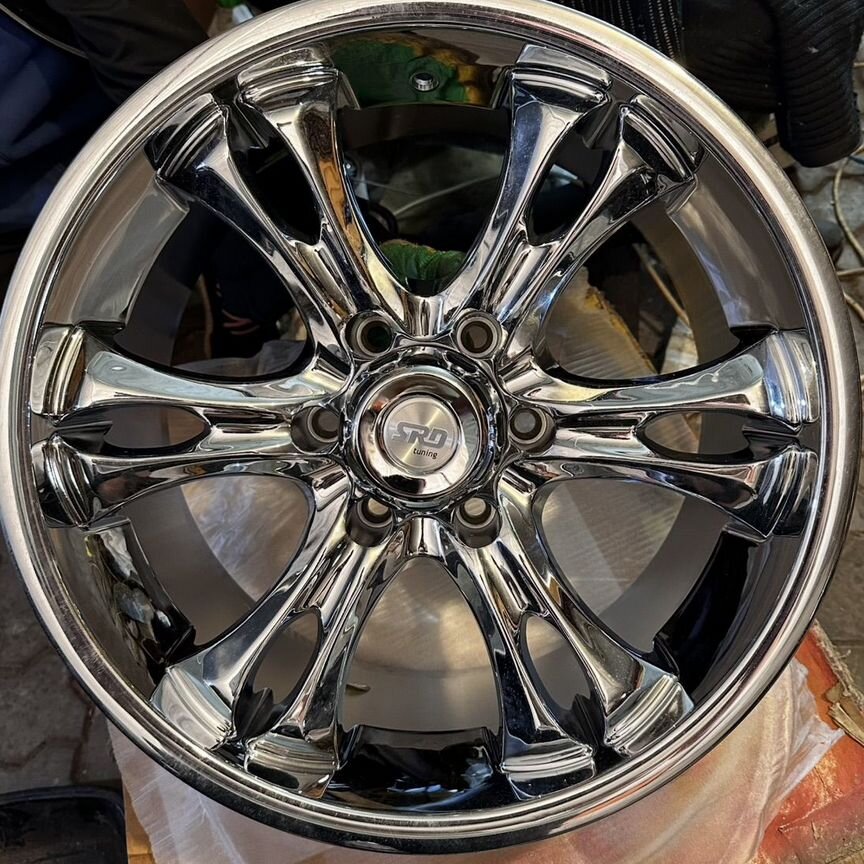 Литые диски SRD 806 9×R18 6×139.7