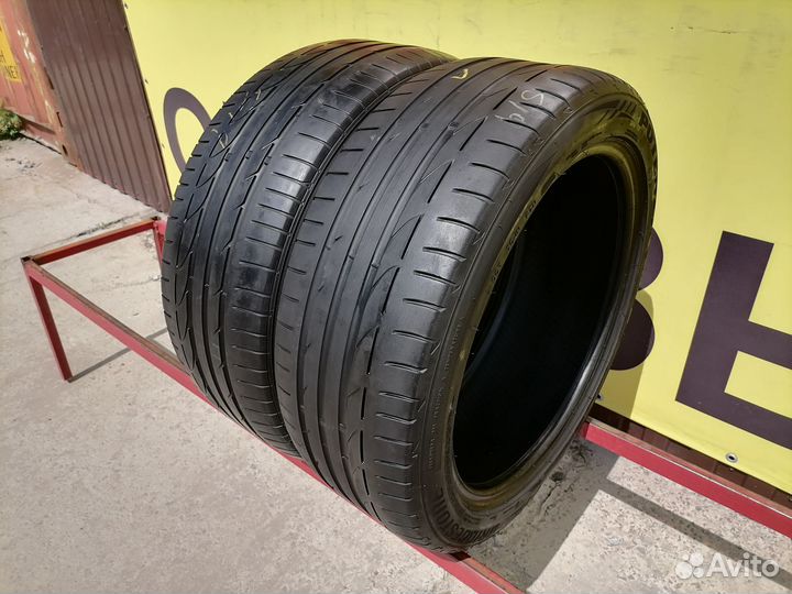 Bridgestone Potenza S001 235/45 R19